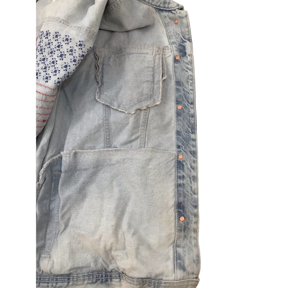 Old Navy Women's Size 2XL Embroidered American Flag Boyfriend Jean Jacket NWT - Picture 7 of 15